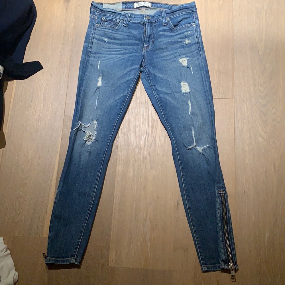 Hot denim